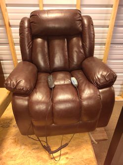 Lift Recliner with Remote