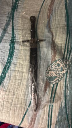 Collectible renaissance dagger