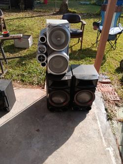 8-in Woofers That Are Very Heavy And Very Good With Some JVC Speakers