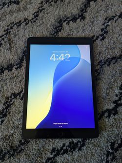 iPad 10.2 inch 7th Gen (32 GB)