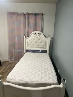 Twin Bed With Mattress