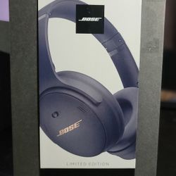 Bose QC 45 Midnight Blue Limited Edition