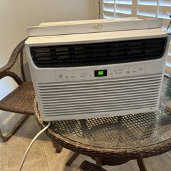 Window AC Unit