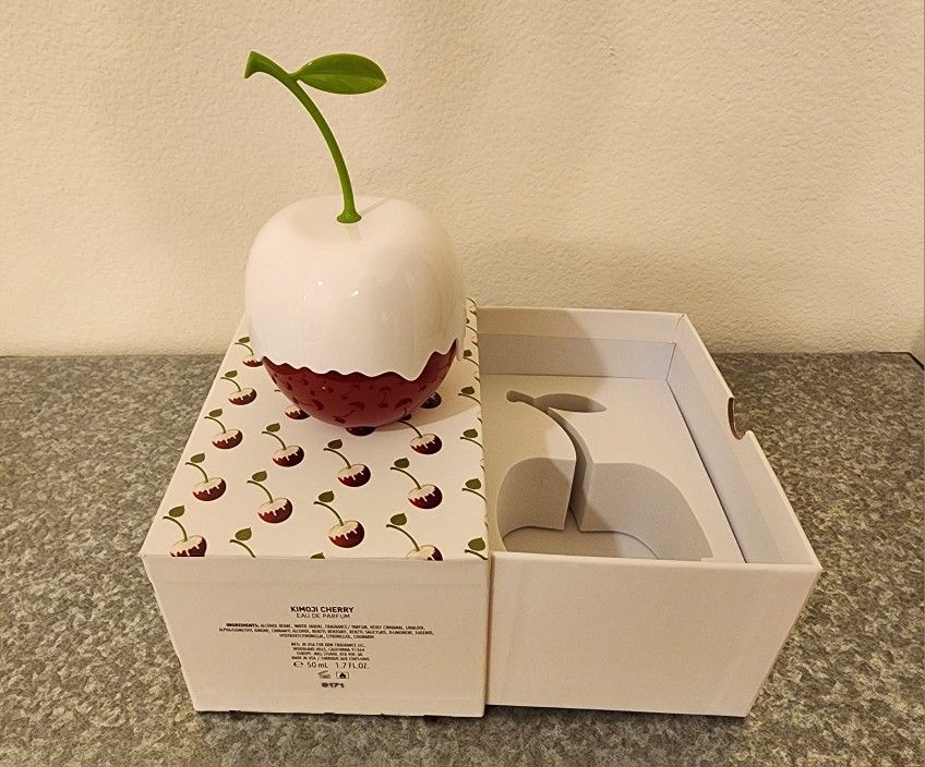 KKW Kim Kardasian Fragrance Kimoji CHERRY Eau De Parfum Perfume