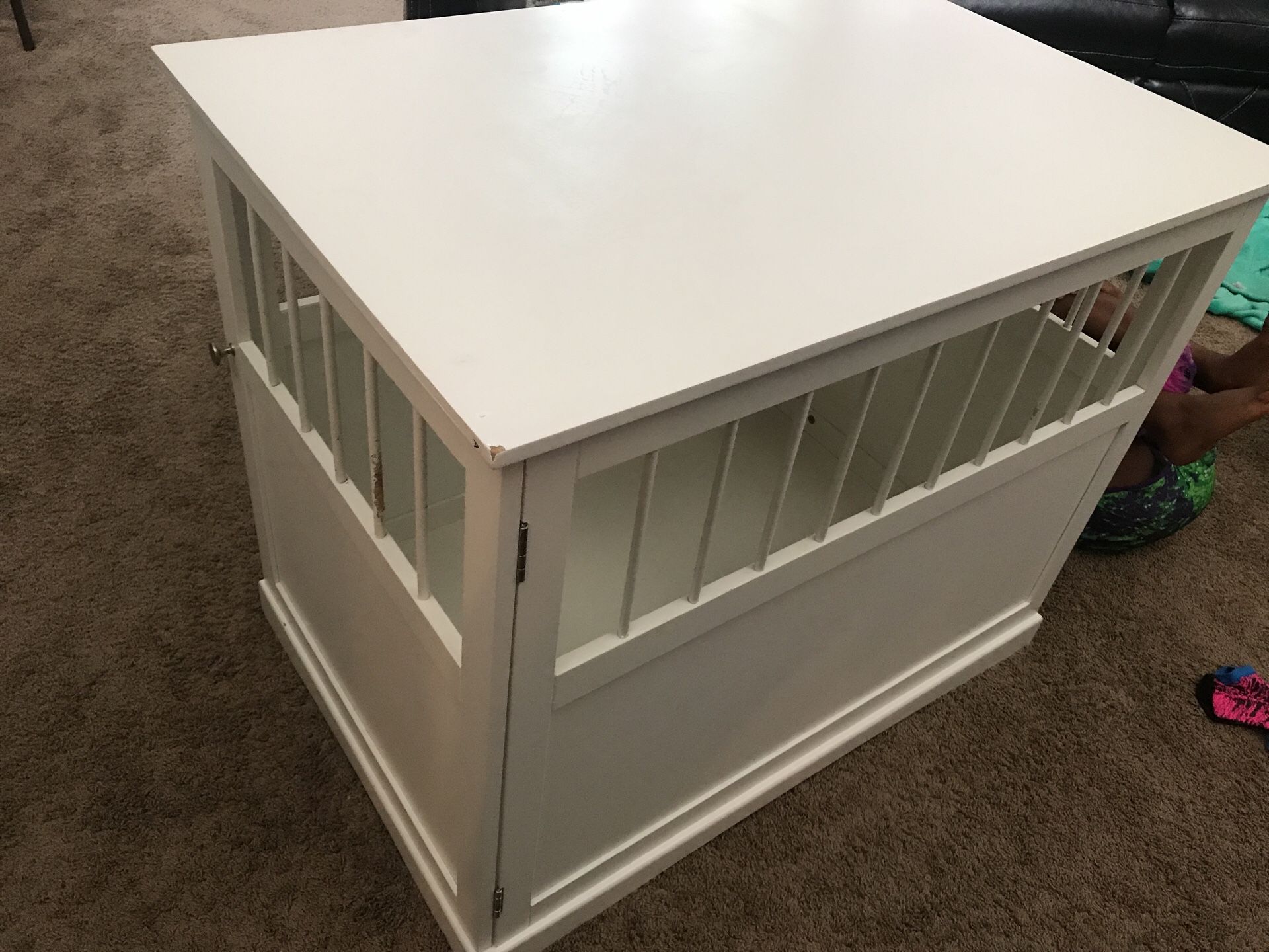 Nice white end table kennel/ dog crate