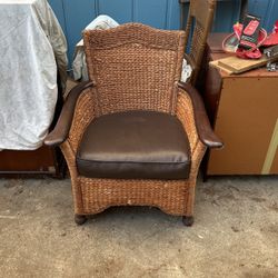 Pier 1 Import Vintage Wicker Chair