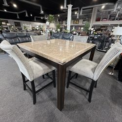 5 Pc Dining Table 