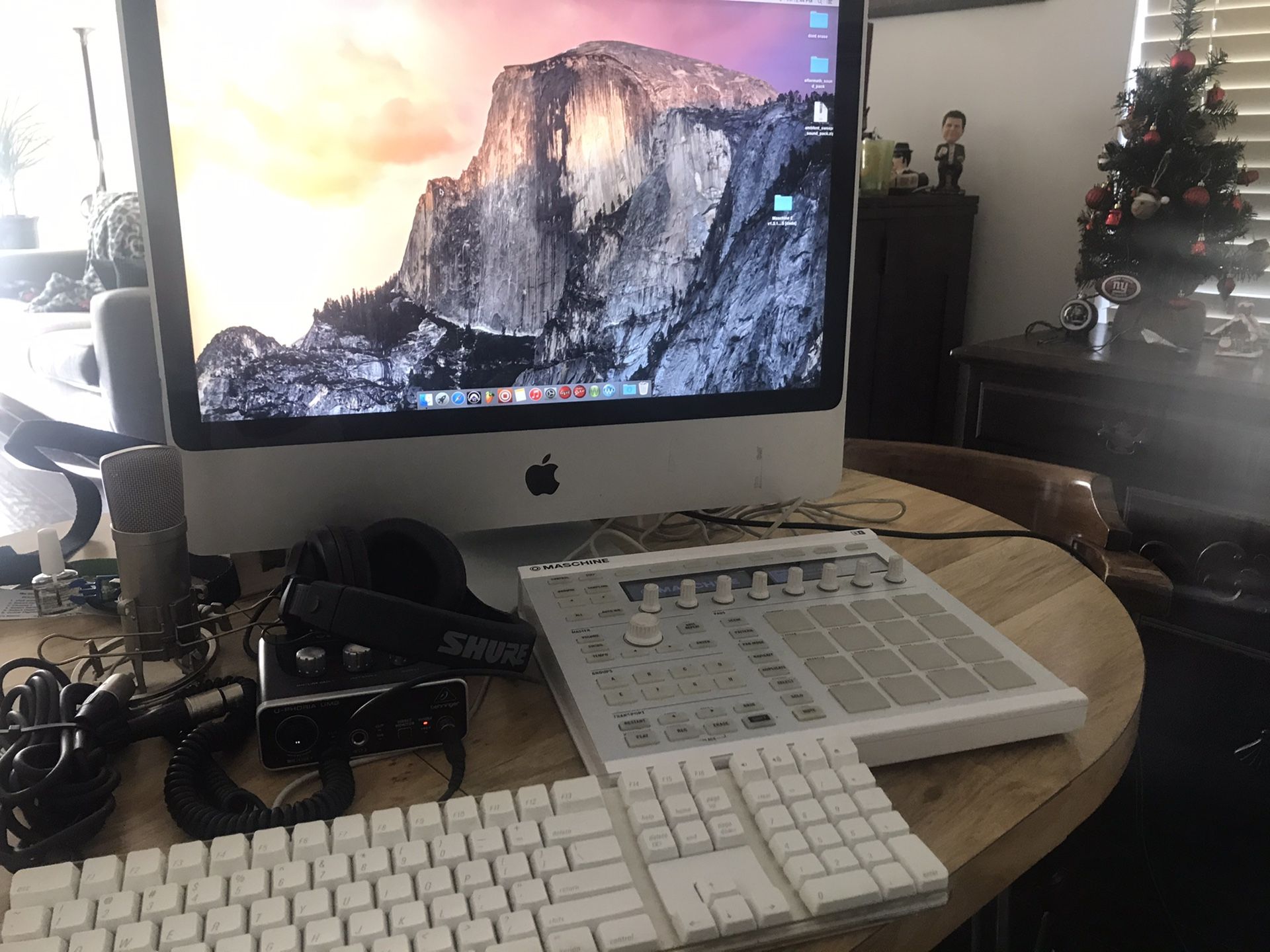 (Must have)!!! Complete recording and production studio setup