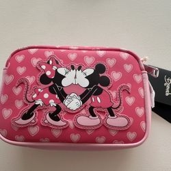 Brand New Disney Loungefly Cosmetic Bag 