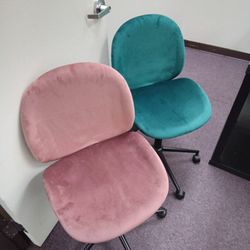 Pink Velvet Computer Chair 