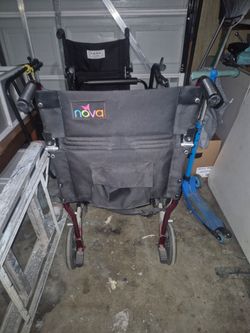 Transport wheel chair