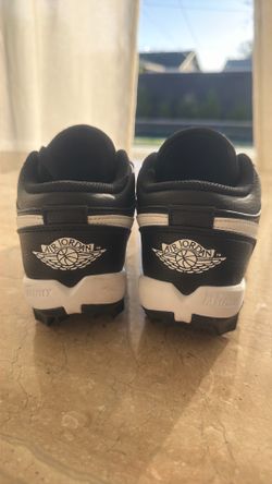 Air Jordan Cleats (kids)