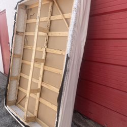Queen Box Spring.   