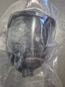 7600 Full-Face Respirator - Medium/Large