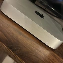 Mac Mini 2020 M1 Chip 1TB/16gb Ram