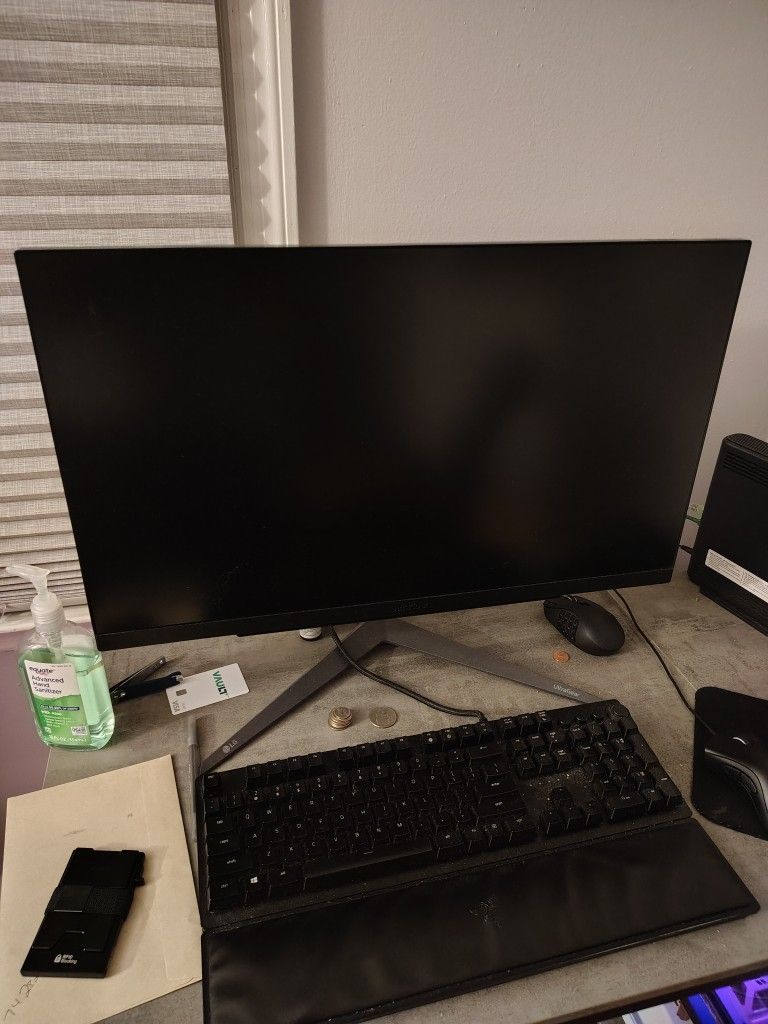 LG UltraGear 27 IPS LED QHD 180hz