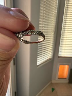 pear shaped diamond ring stack