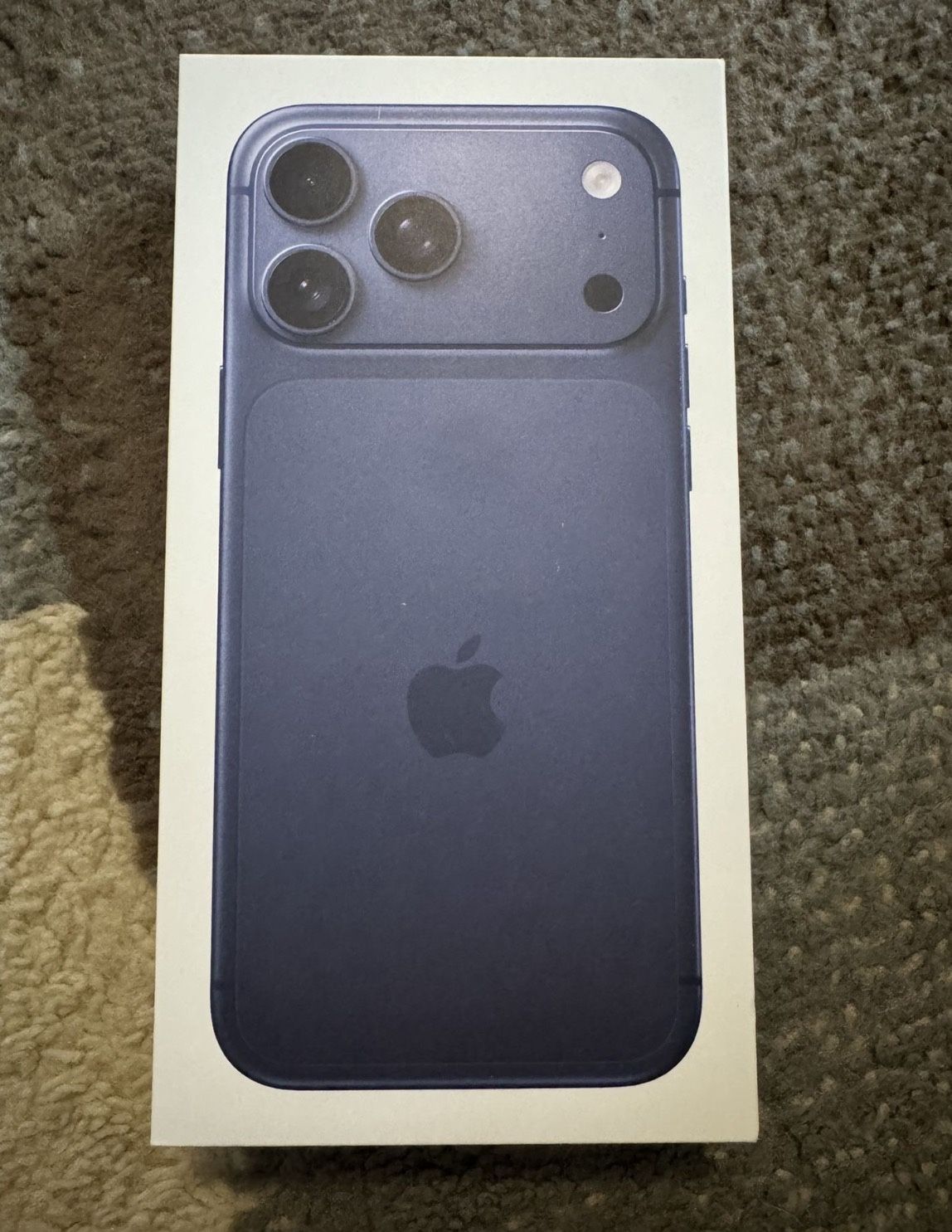 iPhone 17 Pro Max 256G Deep Blue Unlock