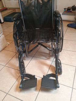 Silla de ruedas -buenas condiciones - OILDALE