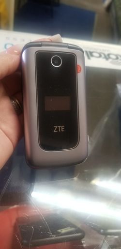 Brand new verizon prepaid flip phone