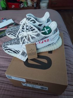 Yeezy 350 zebras