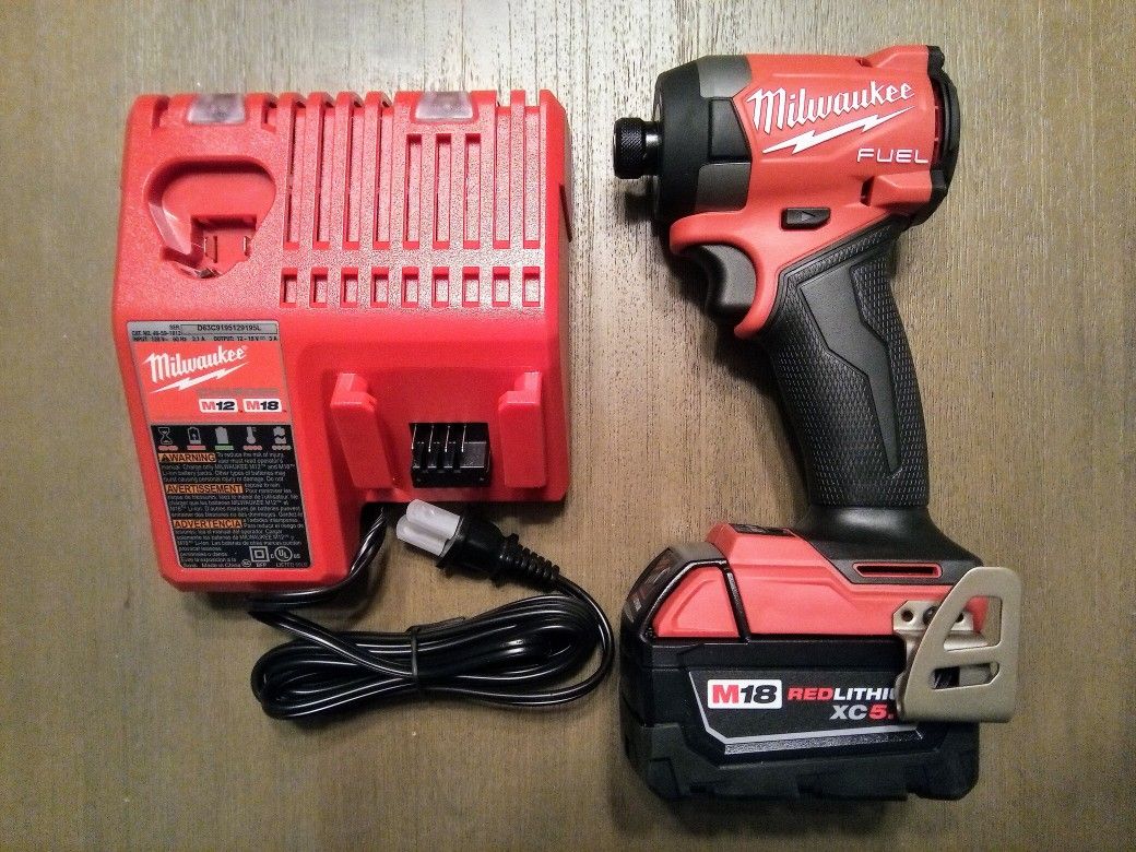 Milwaukee M18 Fuel 4th Gen Impact Driver Kit