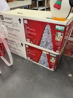 7 1/2 Feet Christmas Tree