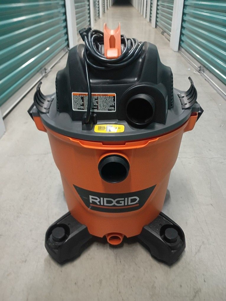 Rigid 12 Gallon 5.0 Peak HP Wet Or Dry Shop Vac