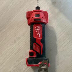 Milwaukee m18 drywall router