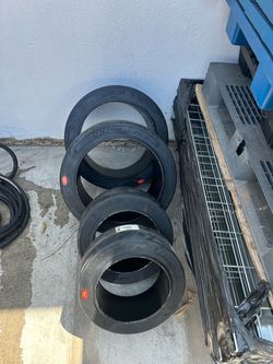 Forklift tires