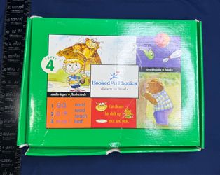 Vintage Hooked On Phonics Learn To Read Level 4 Box Set Cassette