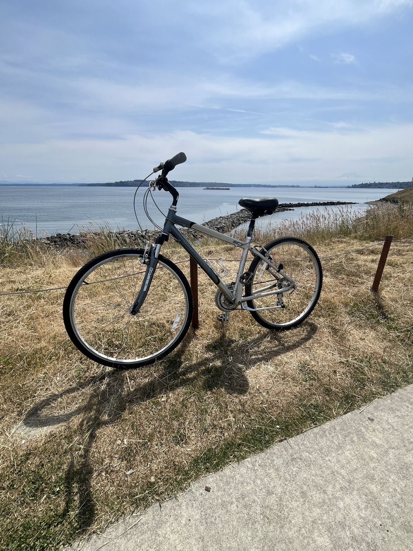 700c Tire Hybrid Aluminum Frame