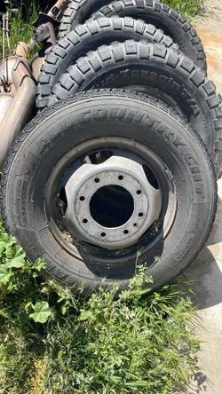 Stock 2015 Chevy dually rims and tires