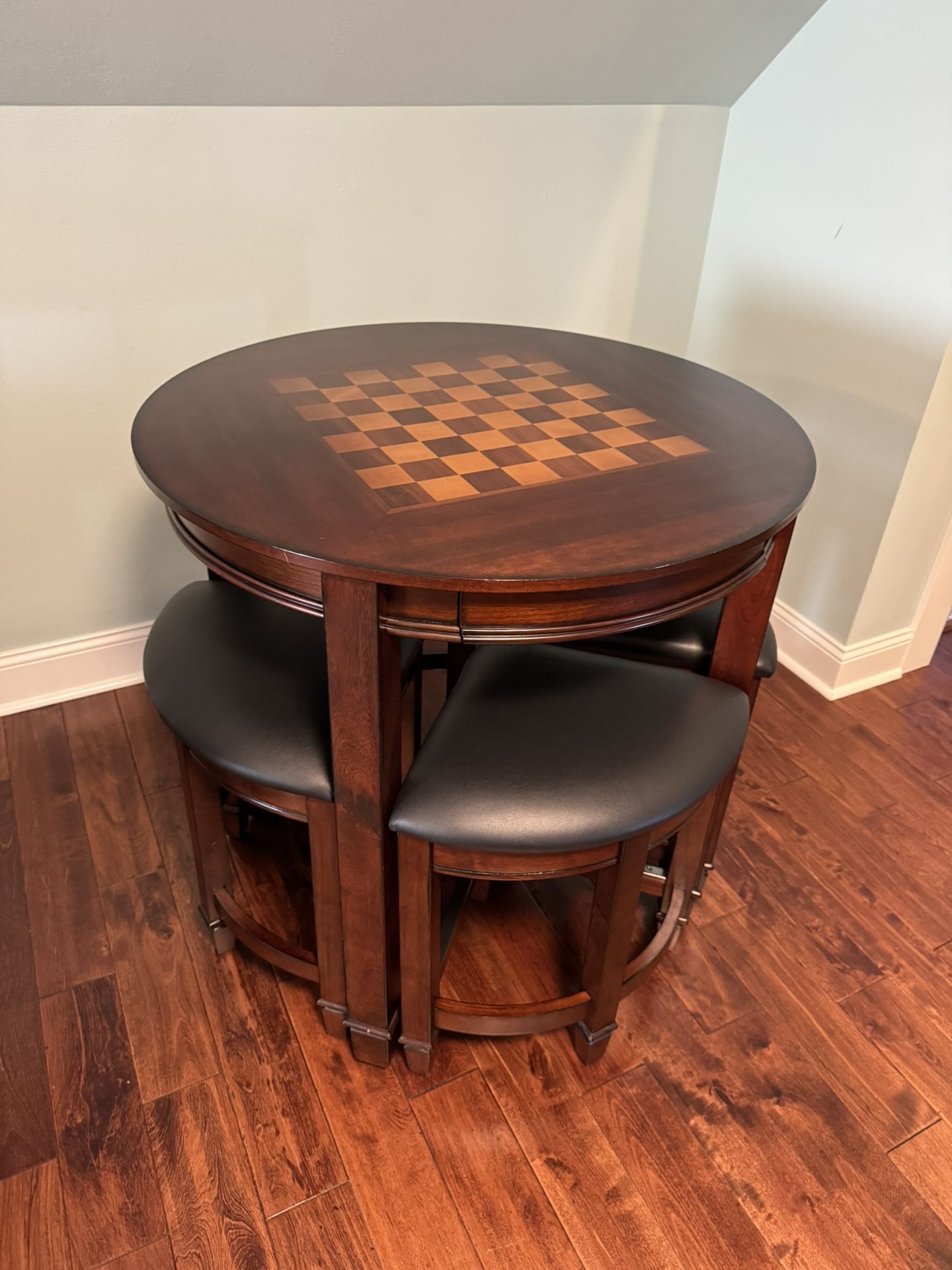 Chess Table With Four Stools
