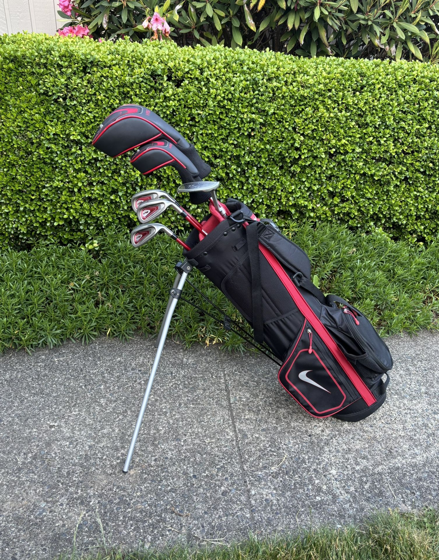 Nike VRS Youth Golf Clubs Set