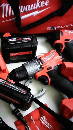 Milwaukee New KIT 2018 New Generation 18M: Impact,Drill,battery 3.0-battery 2.0,Charge,bag. Kit Herramientas Nueva Última Generación