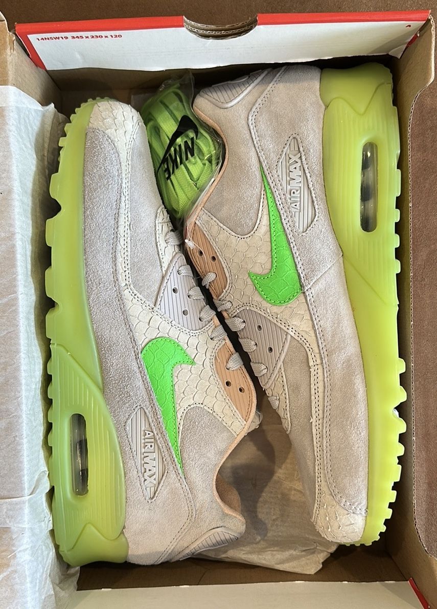 Air max 90 Premium “New Species”