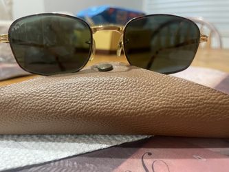 Ray Ban Rectangle Shape