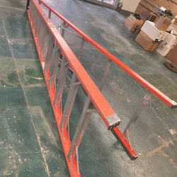 Must Go 12 Ft Ladder