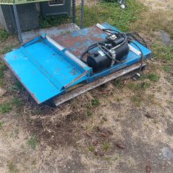 Bishamon Table Lift 2000LB With Roller Ramp. 220v