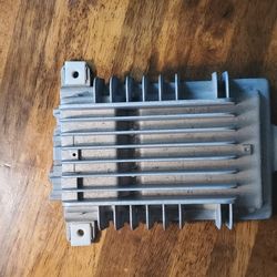 2007 - 2014 Suburban Bose Amplifier 