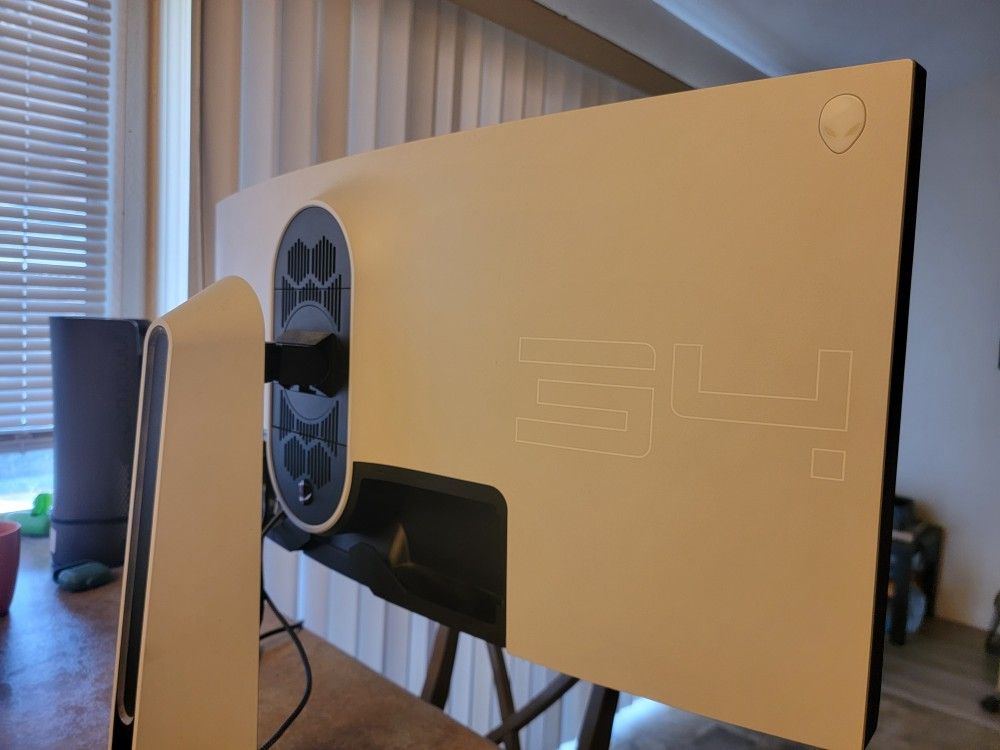 Alienware Ultrawide 34 Inch Monitor 120 Hz (AD3420DW)