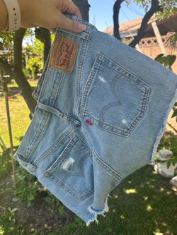 Levi’s Shorts Size 27