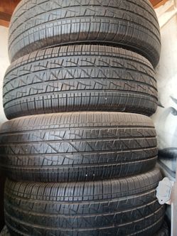 Used set of tires 275 65 18 firestone