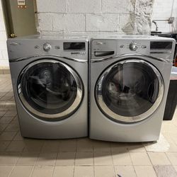 🔥 Whirlpool Washer & Dryer Set – Front Load