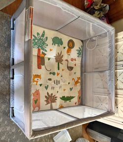 Play pen