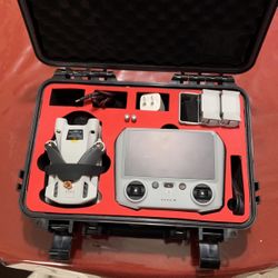 Pro Drone All Kit Screen Pro, 48 Min Extra Battery Charge And Cable ,case Hard ,extra New  Propellant  