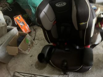 Car Seat 20 $