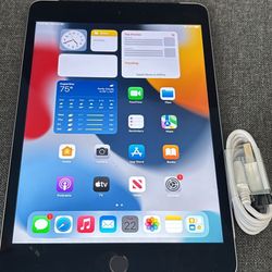 iPad Mini 4 128gb. Like New And Unlocked! 