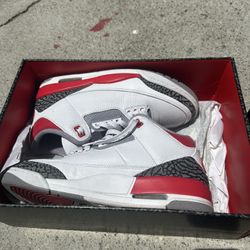 Jordan 3 Fire red 8.5M
